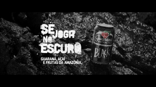 Guaraná com sabor de Açaí não tem a fruta, acusa a Proteste