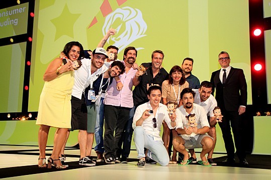 Equipe de marketing da Nivea e da agência FCB, em Cannes Lions: ideia ganhou Leões no festival deste ano